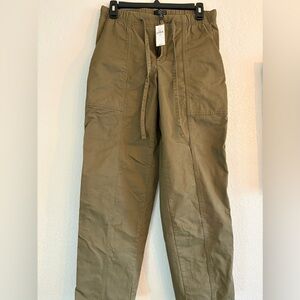 Banana Republic Women's Khaki Cropped Pants